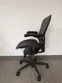 Herman Miller Remastered Aeron Size C Fully Loaded view 2