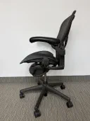 Herman Miller Aeron Size B view 5