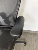 Herman Miller Remastered Aeron Size C view 3