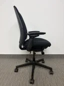 Steelcase Amia Fully Loaded view 4