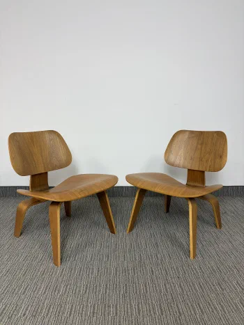 Authentic Herman Miller Eames LCW Chair