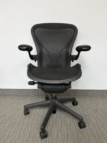 Herman Miller Aeron Size B